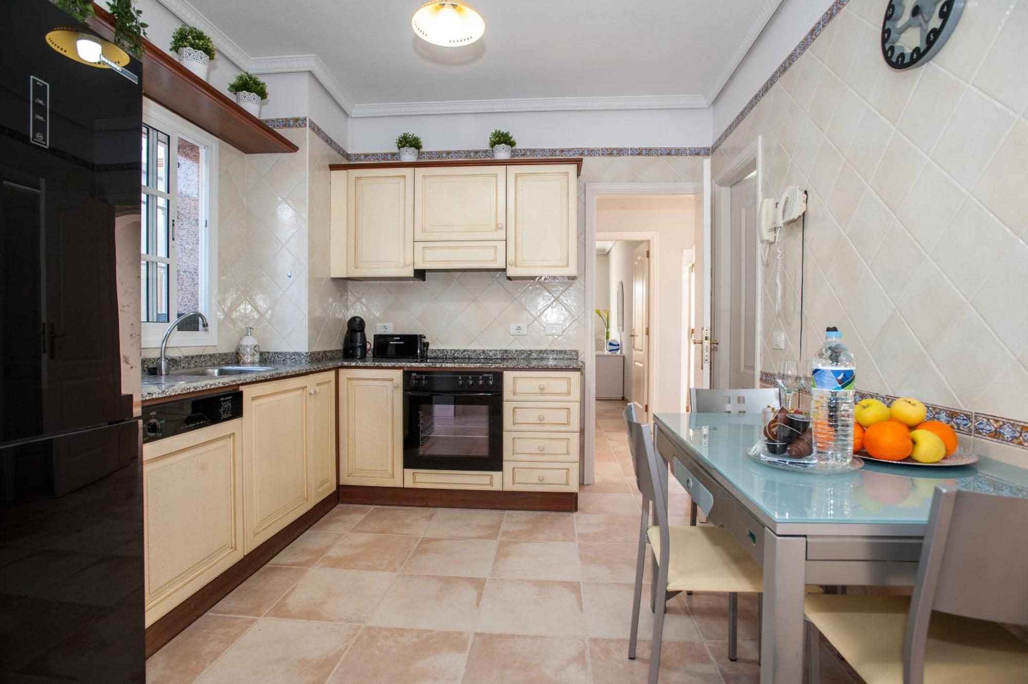 אדחה Villa Vanesa Luxury Private Villa With A Heated Pool, 4 Bedrooms And 4 Bathrooms מראה חיצוני תמונה