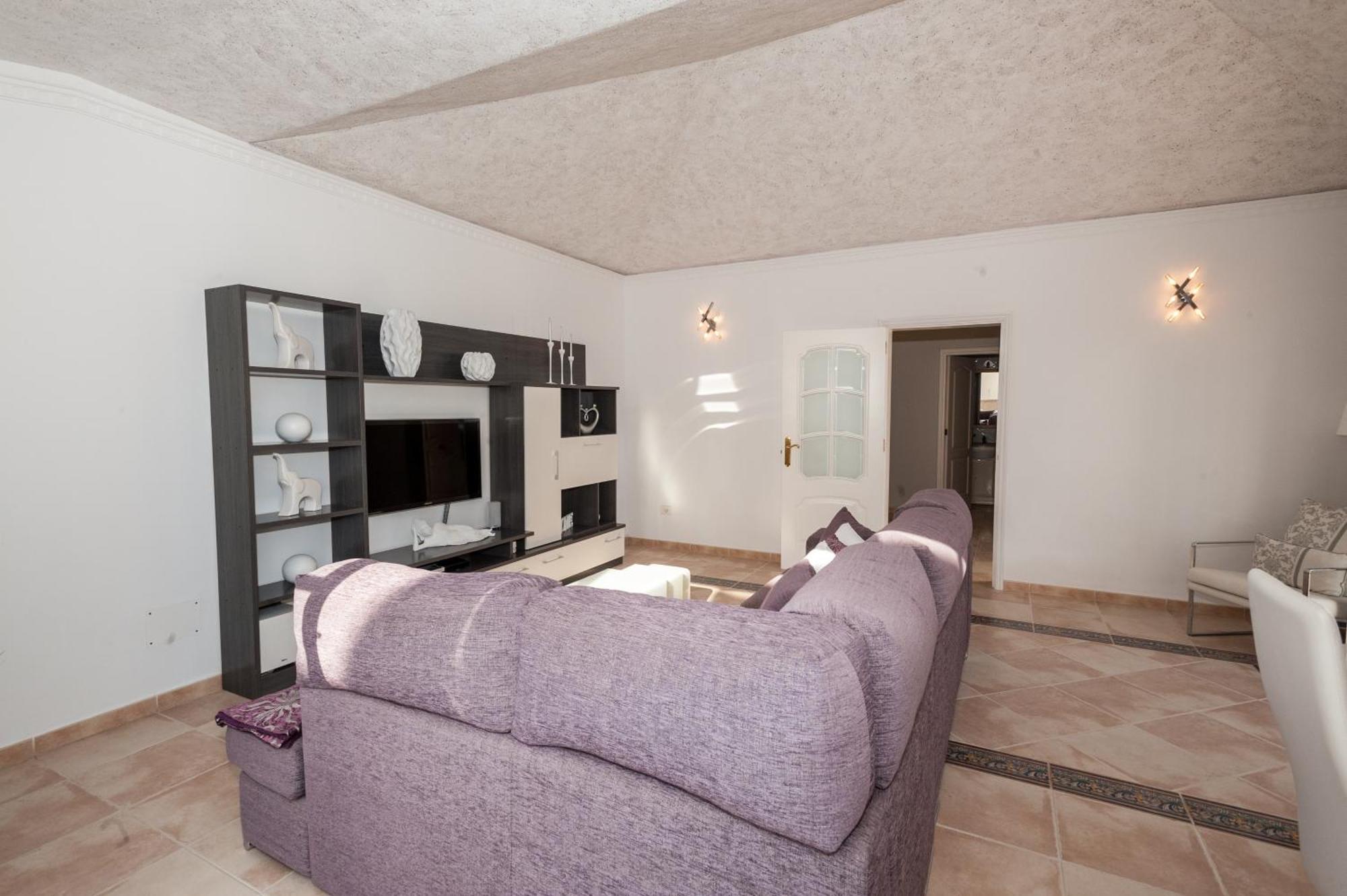 אדחה Villa Vanesa Luxury Private Villa With A Heated Pool, 4 Bedrooms And 4 Bathrooms מראה חיצוני תמונה