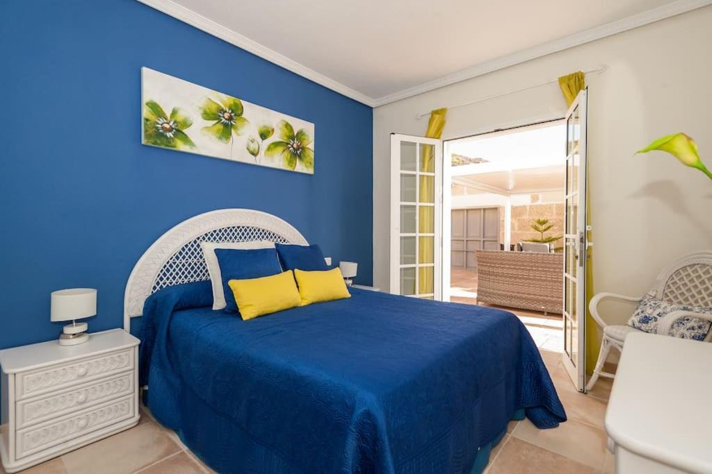 אדחה Villa Vanesa Luxury Private Villa With A Heated Pool, 4 Bedrooms And 4 Bathrooms מראה חיצוני תמונה